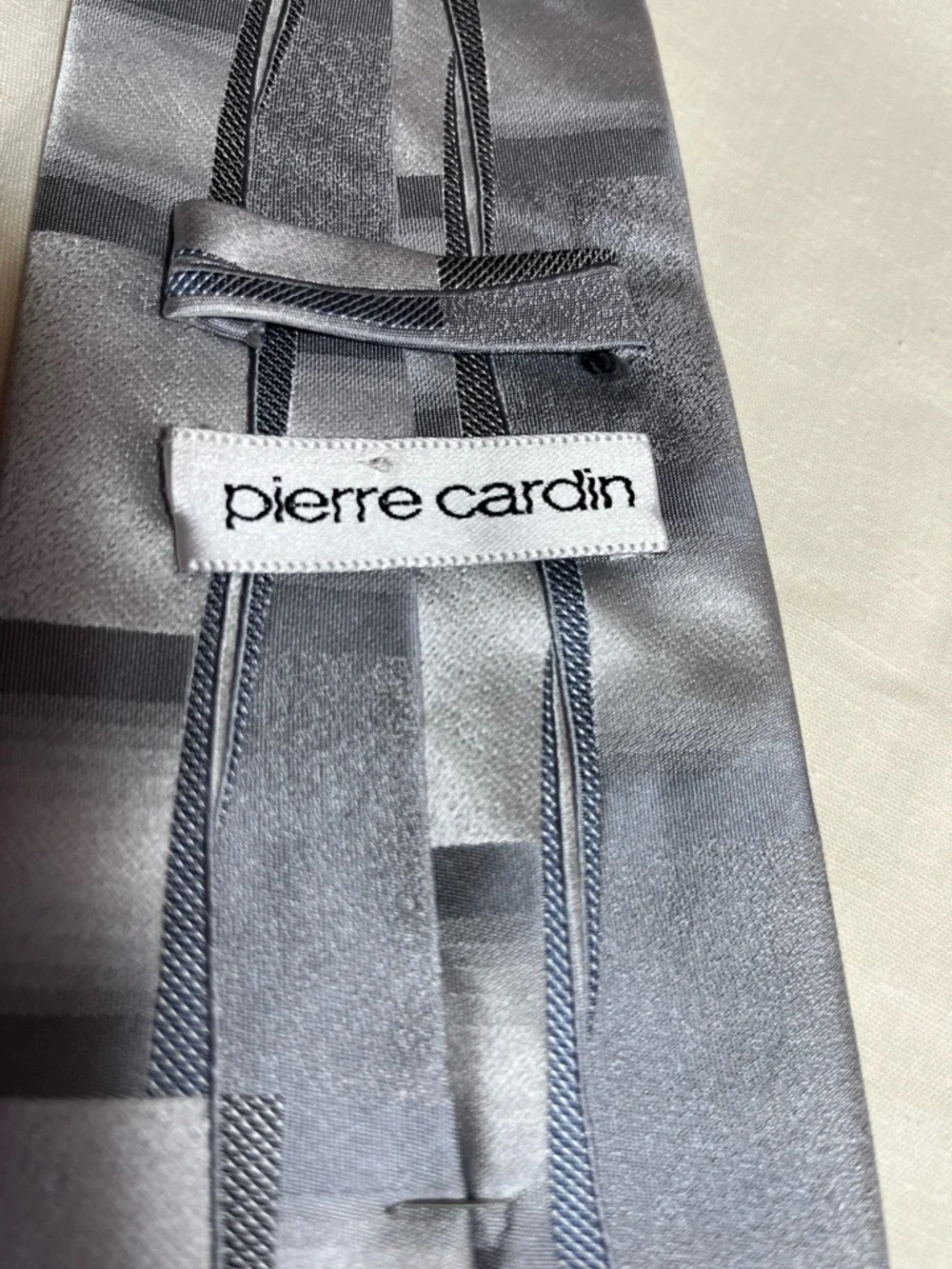 Pierre Cardin Silver Gray Pattern Men's Tie